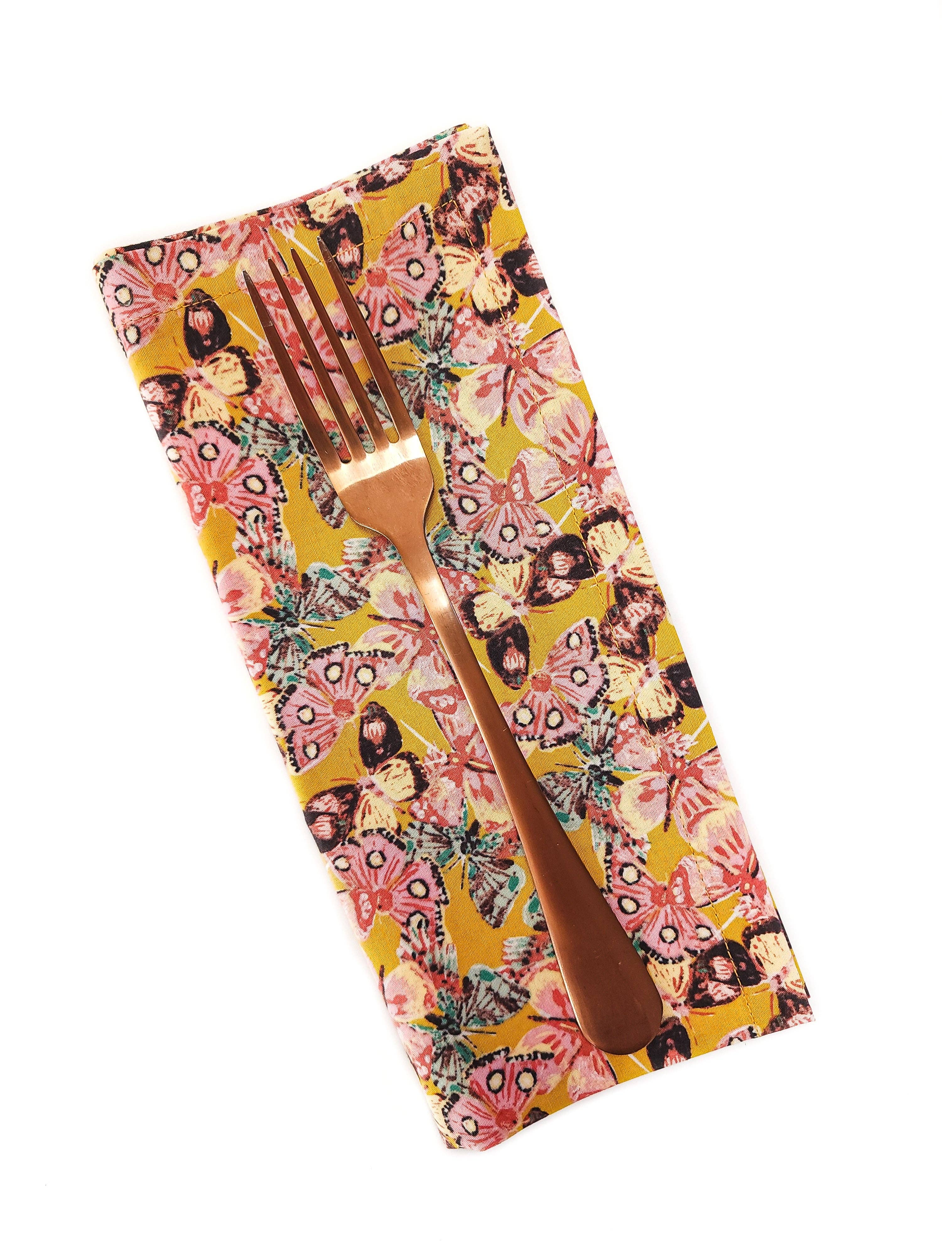 90 West Linen Co. - Wholesale Dinner & Cloth Napkin - Golden Butterfly Cloth Napkins, Set of 410