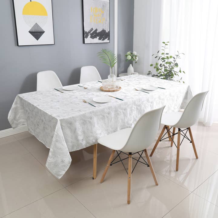 Tablecloth Jacquard TC1330-70120 for wholesale by Majestic Giftware Inc