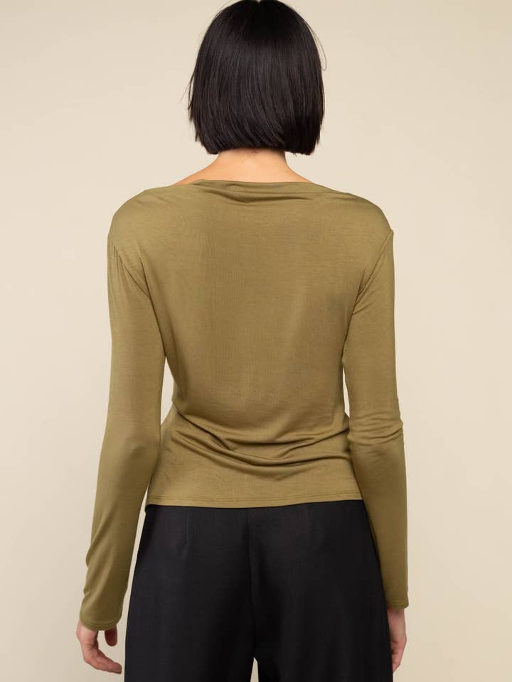 NLT – Großhandel Strickoberteil – Damen – Salem Langarmshirt mit U-Boot-Ausschnitt aus Bamboo Siro Basic3