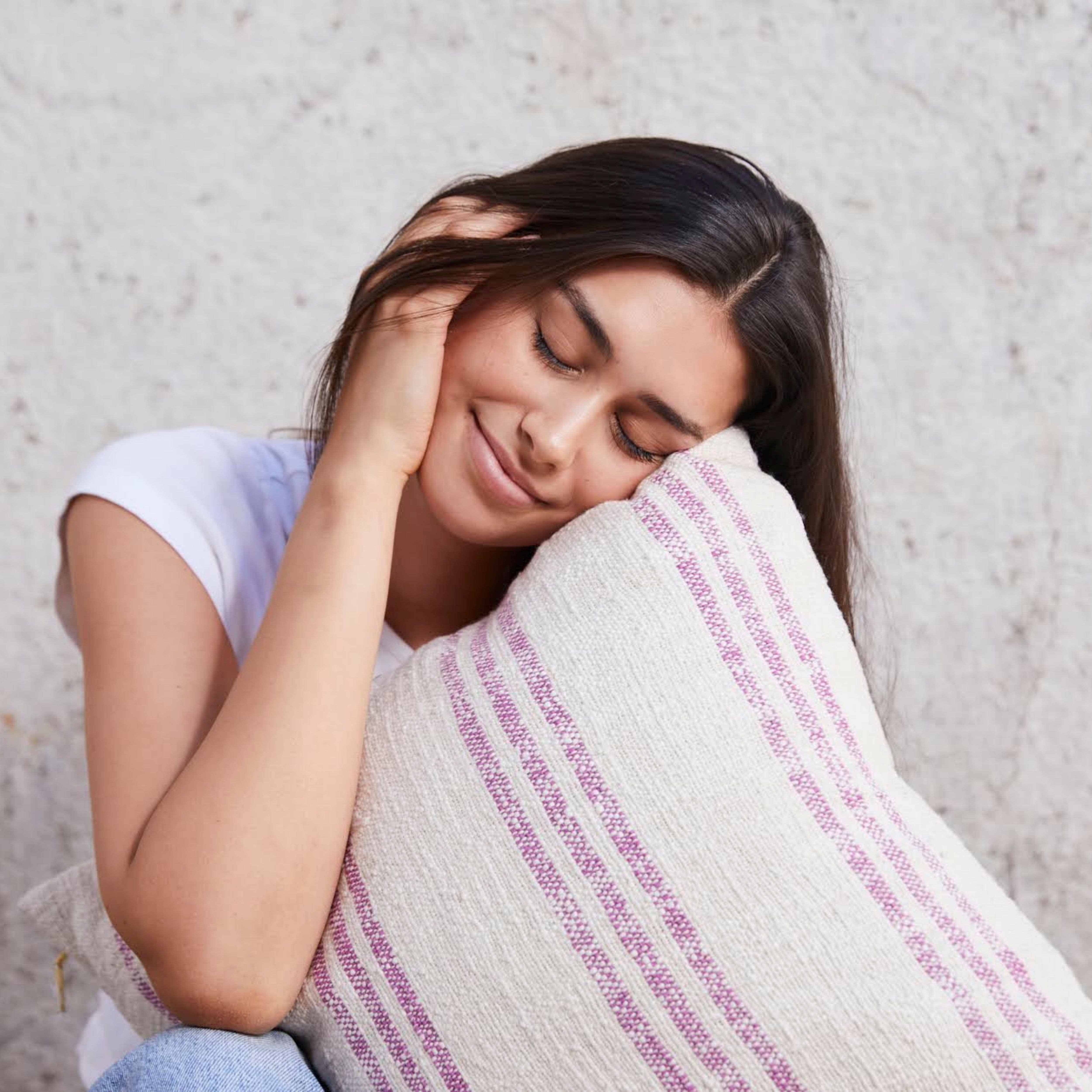 PILLOWPIA - Wholesale Throw/Decorative Pillow - trilli pillow cover in orchid2