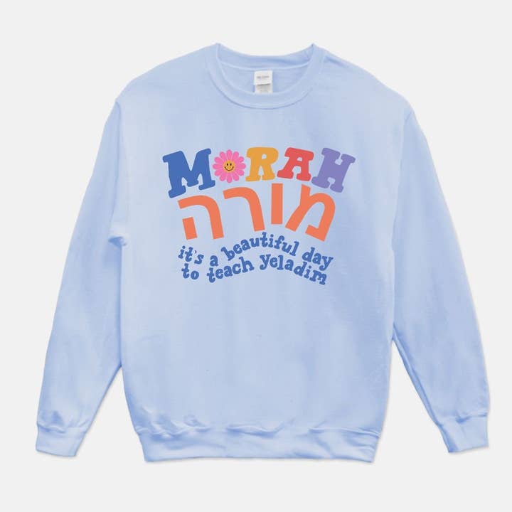 Chandail à col rond unisexe Morah Hebrew School Teacher pour la vente par Love Always, Audrey