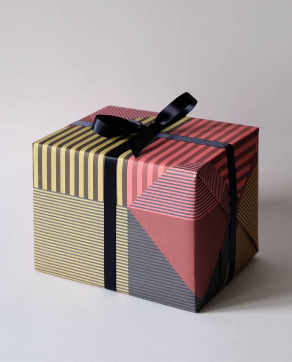 Haferkorn & Sauerbrey - Vente Feuille de papier cadeau - Papier cadeau rouge Aligned1