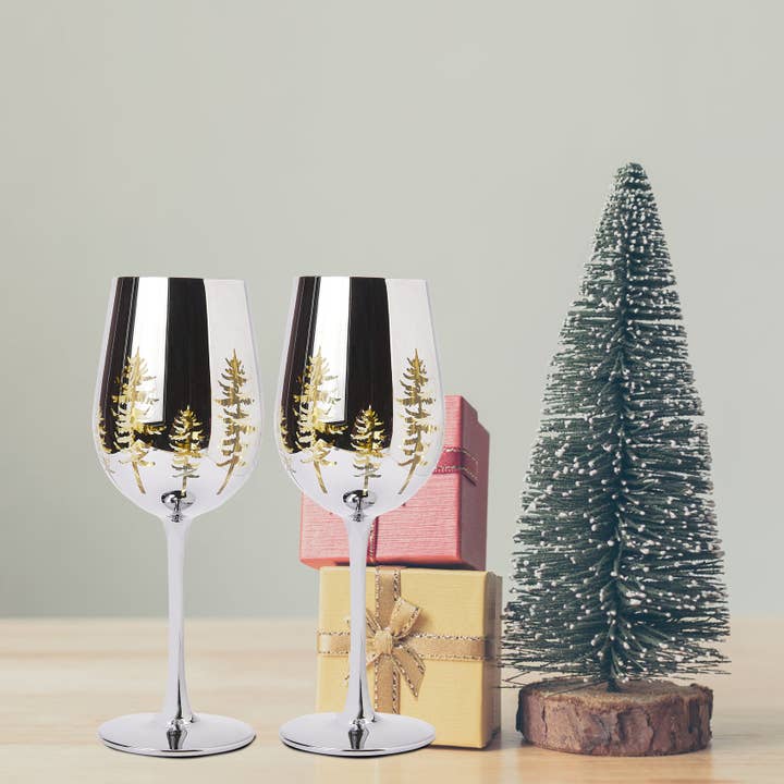 The Wine Savant / Khen Glassware - Wholesale Wine Glass - Crystal Christmas Tree Xmas Wine & Water Glasses - Set of 23