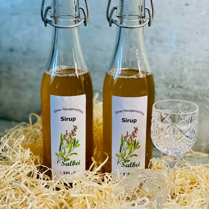 Delikatessen Kontor Nord - Vendita all'ingrosso Vitamine/integratori orali - Sciroppo di salvia fatto in casa della nonna 330ml