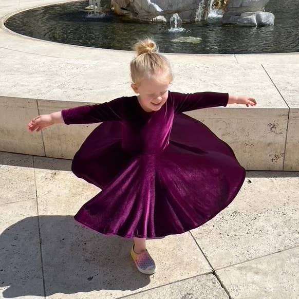 Fi and Me - Wholesale Dress - Kids - Girls Velvet Twirly Dresses - In stock immediates15