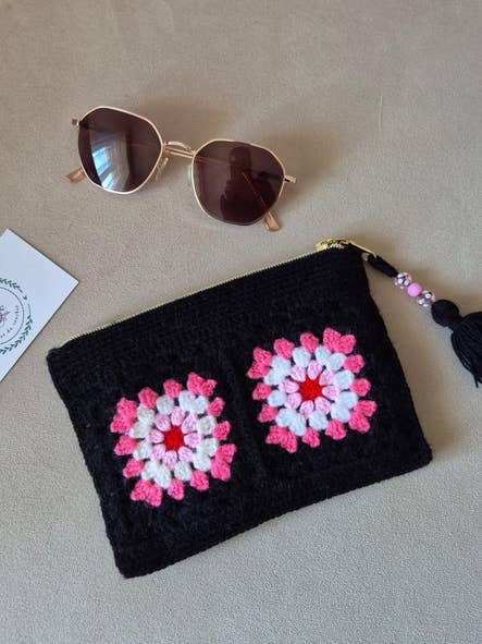 Portefeuille / portemonnaie - M pour la vente par Zehra - L'Art du crochet