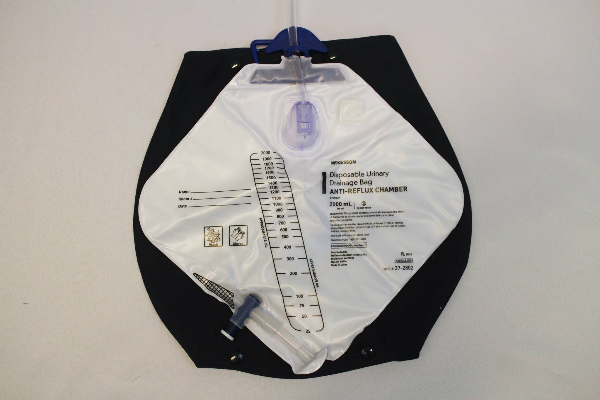 MedThreads LLC - Wholesale Purse/Bag Accessory - Unisex - 2000mL Twill Catheter Bag Cover Foley Drainage16