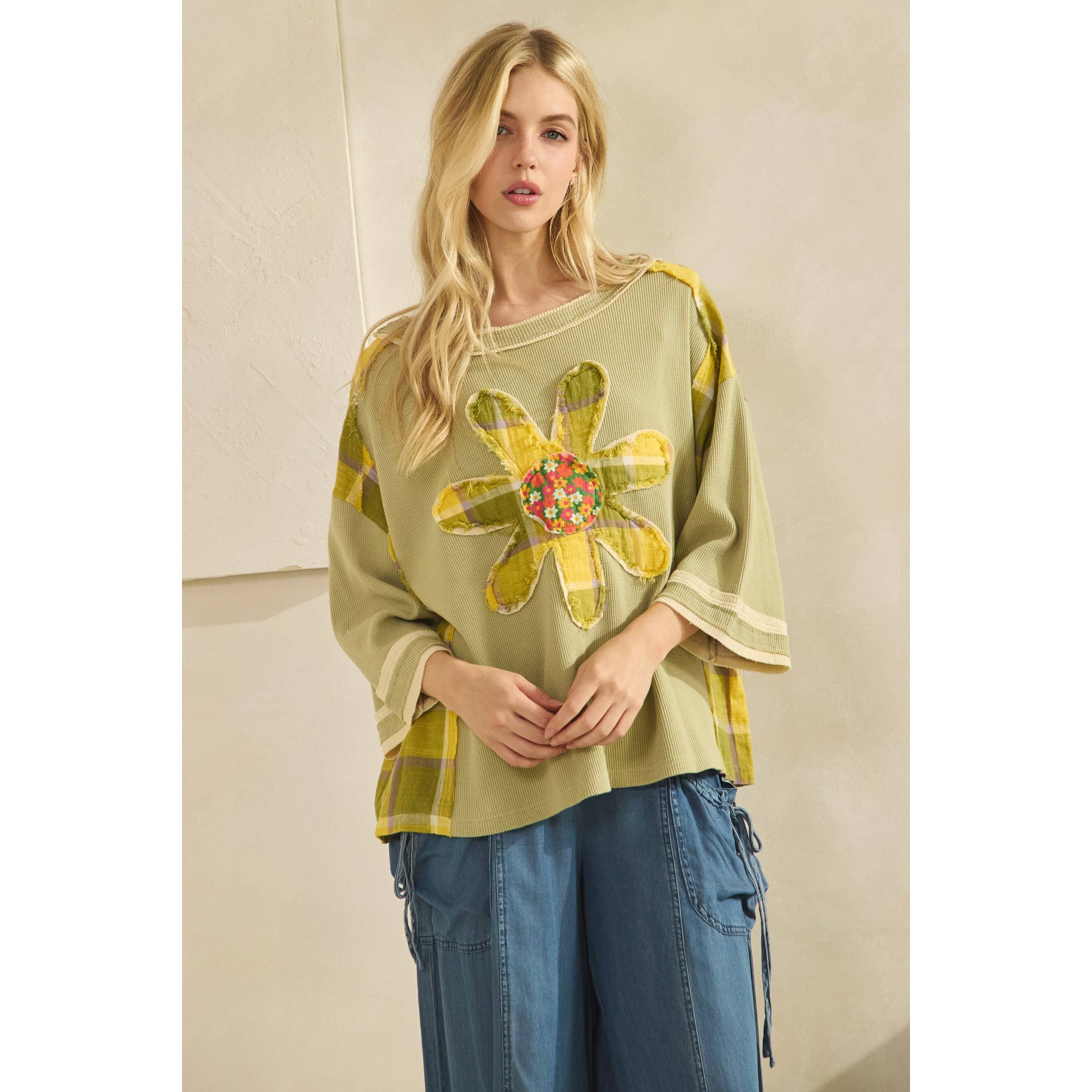 Sage + Fig – Großhandel T-Shirt – Damen – BOHO BLOOM WAFFELSTRICK-T-SHIRT7