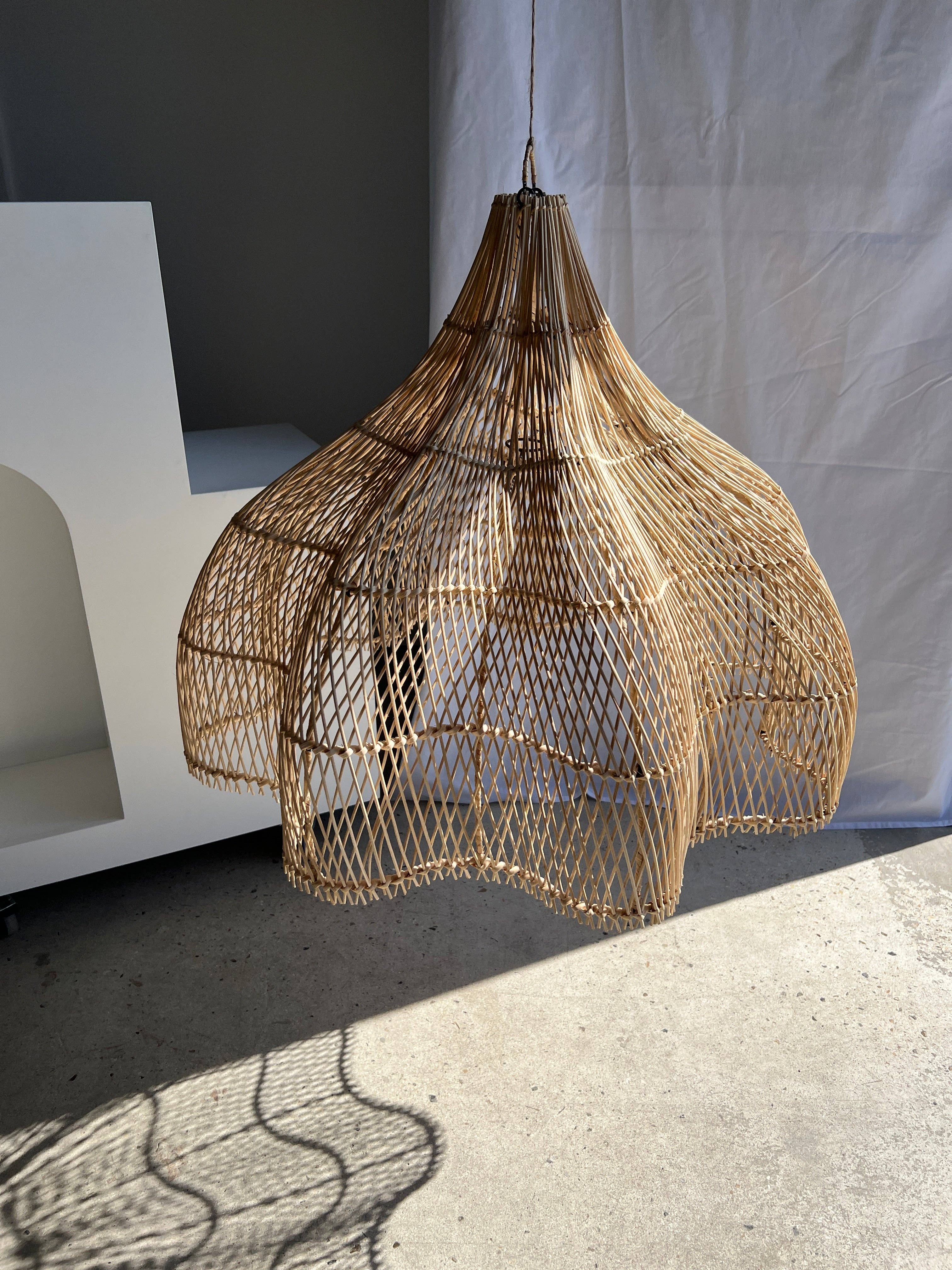 Office Objets - Wholesale Chandelier/Hanging Light - Pendant light, flower-shaped rattan fixture, tulip, corolla H:80cm D80cm44