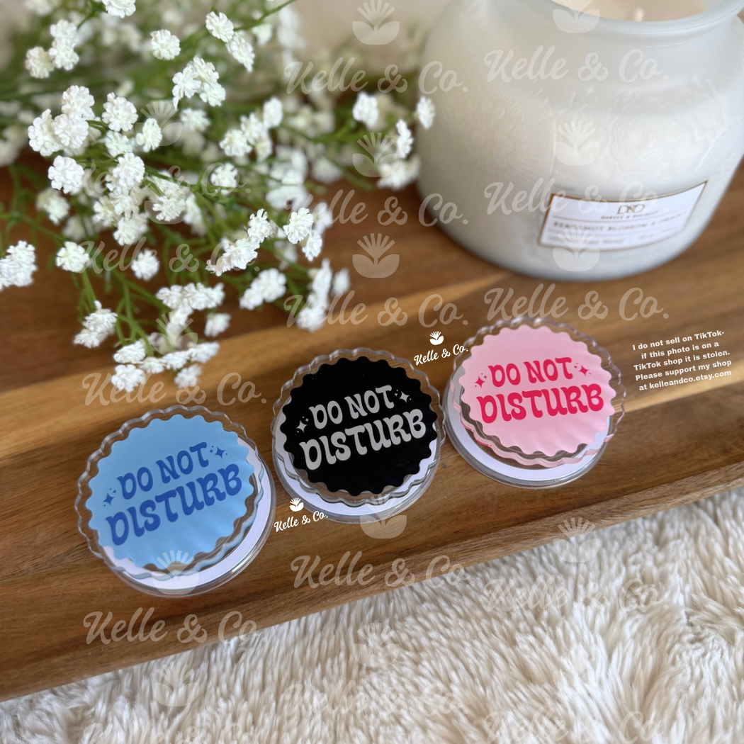 Kelle & Co. - Wholesale Phone/Tablet Stand - Kindle Grip, Kobo grip, bookish merch, kindle case stands1