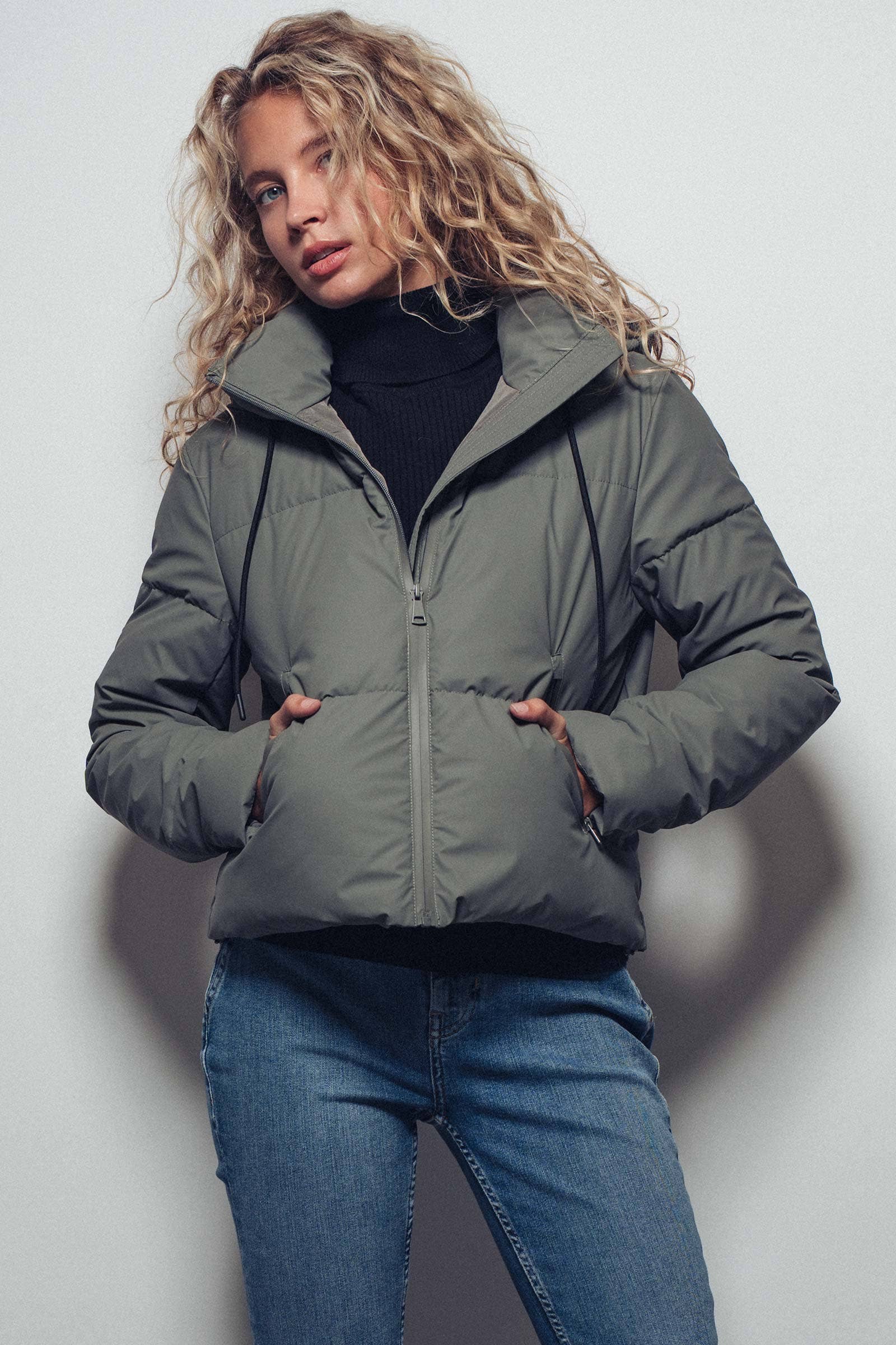 Urban Daizy - Wholesale Puffer Jacket - Women's - Cozy Drawstring Hooded Puffer Jacket7