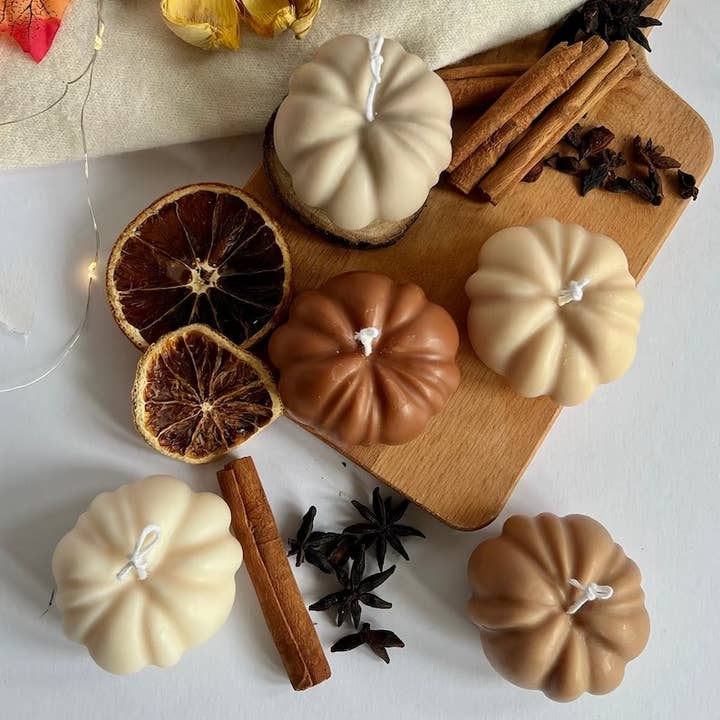 Maison Bohiti - Wholesale Novelty Candle - Soy Wax Autumn Pumpkin Candle - Unscented (7.5cm x 4.5cm)6
