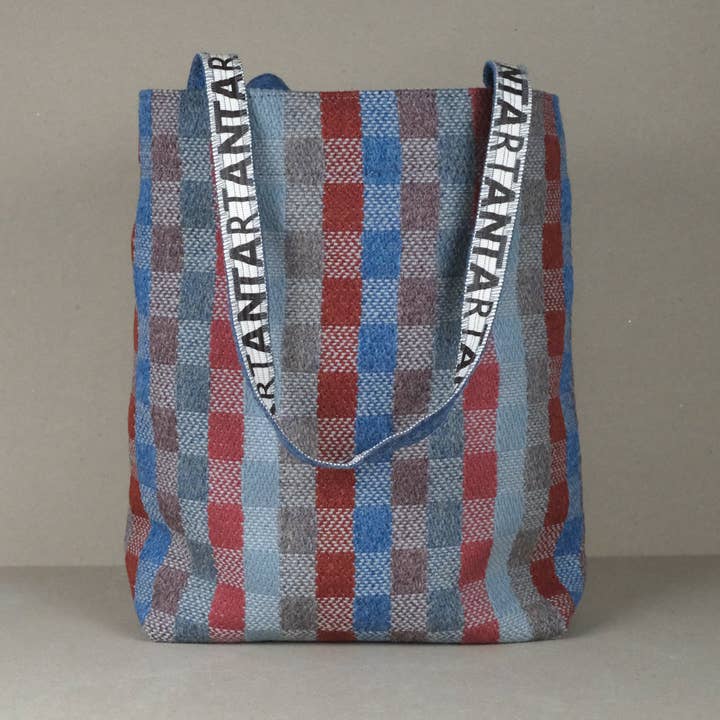 Orin Gordon Carpet Bag for wholesale by ANTA Scotland Ltd