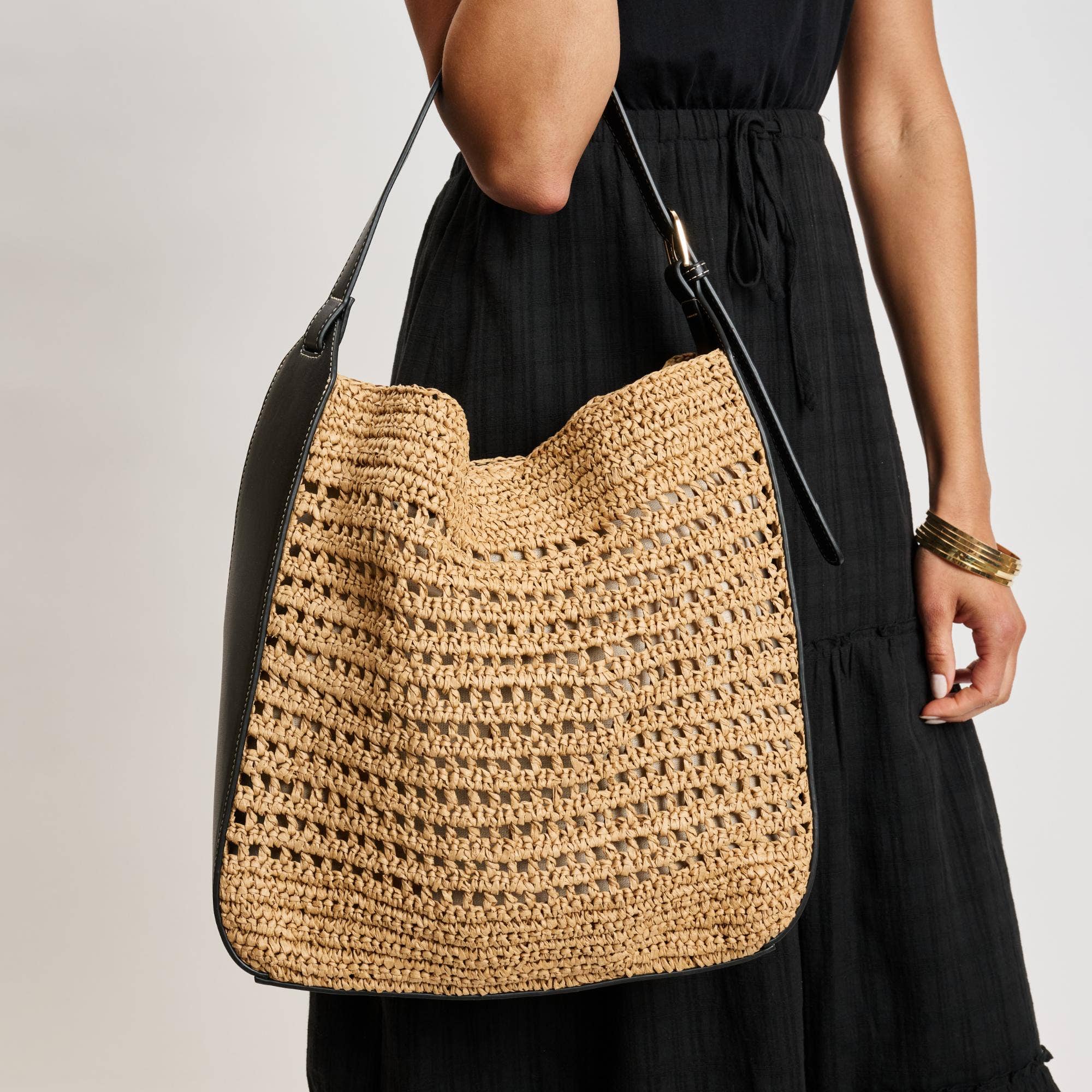 Moda Luxe - Venta al por mayor Bolso con correa - Mujer - Bolso Hobo Savannah de paja con diseño de crochet3