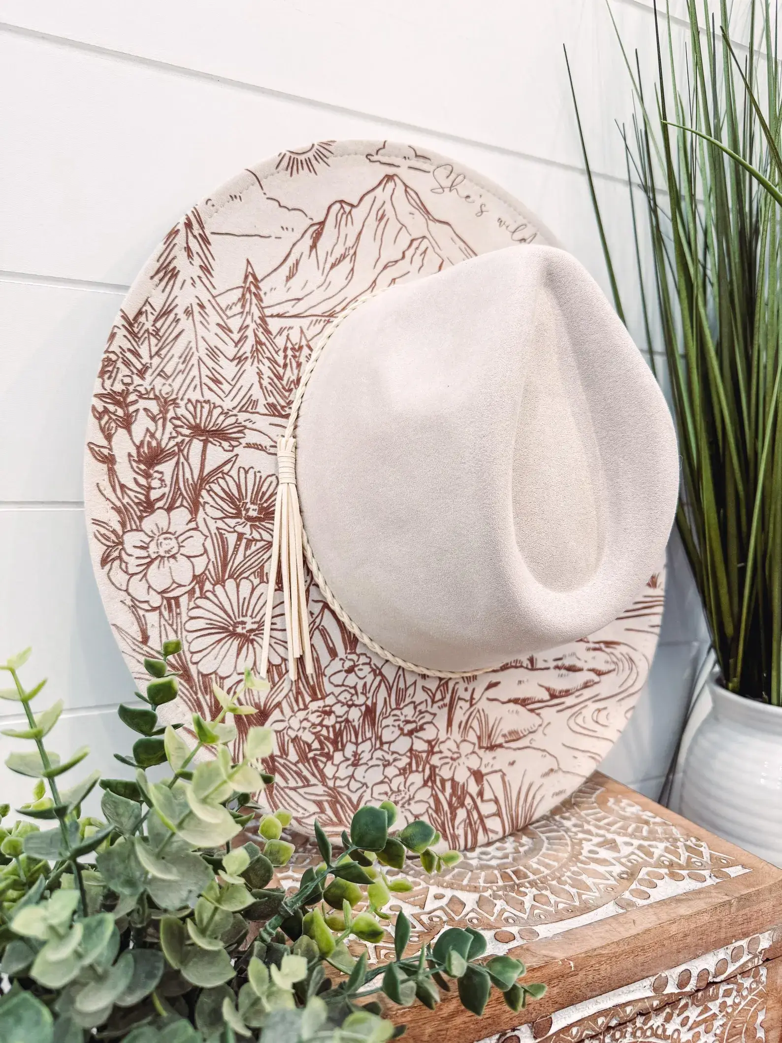 Willie & Dolly Designs - Wholesale Fedora - Women's - Engraved Floral Mountain Hat6