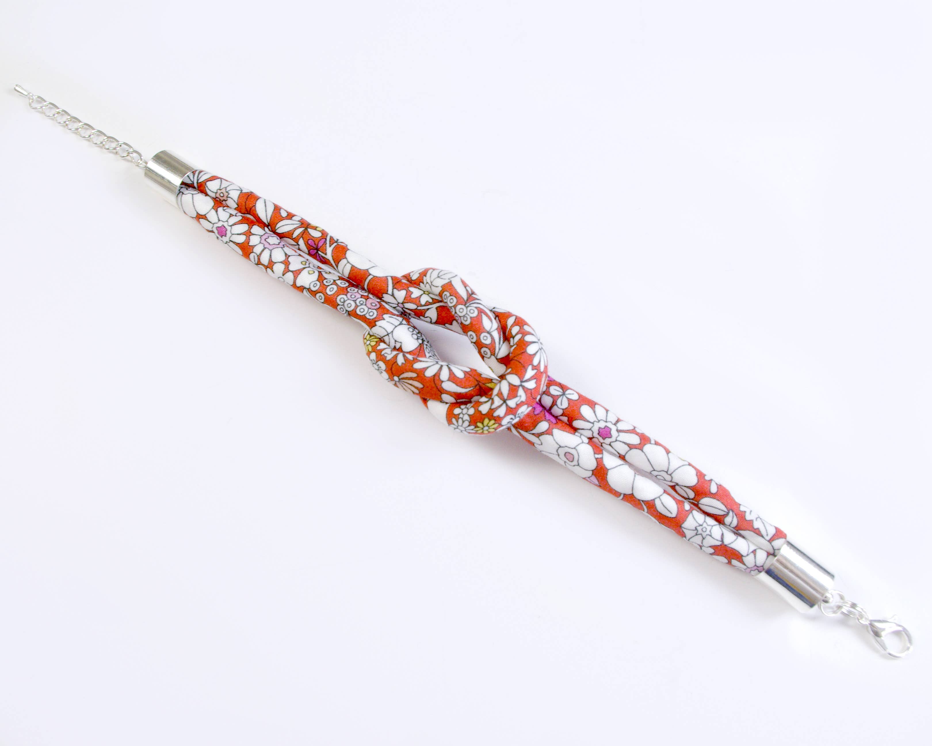 Bunny Bosworth – wholesale Woven/braided bracelet – Reef Knot Liberty Fabric Bracelet - Hot House Blooms3