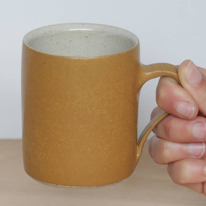 Brown / White Mug, small size for wholesale by Atelier Mara