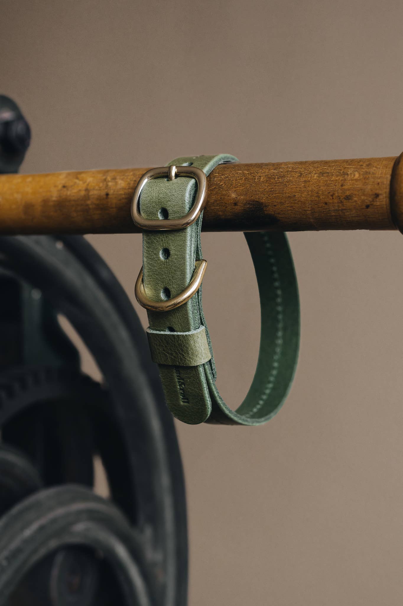 BAND&ROLL - Wholesale Pet Collar - Dog - Leather Dog Collar. Fir8