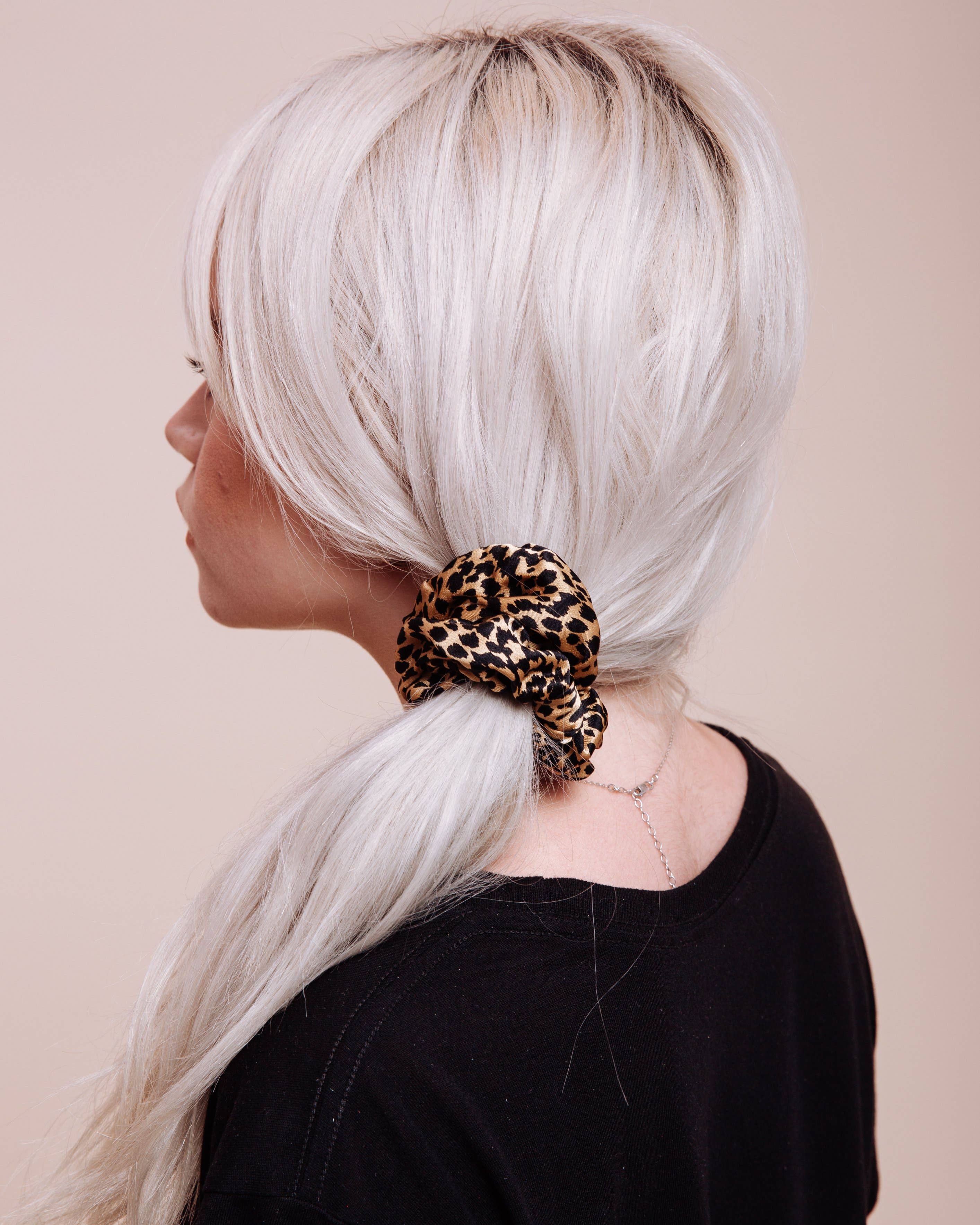 I'm With The Band - Wholesale Scrunchie - Women's - Fox on the Run Scrunchie8