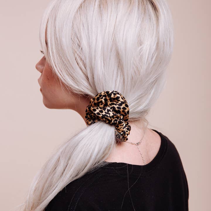 I'm With The Band - Wholesale Scrunchie - Women's - Fox on the Run Scrunchie8