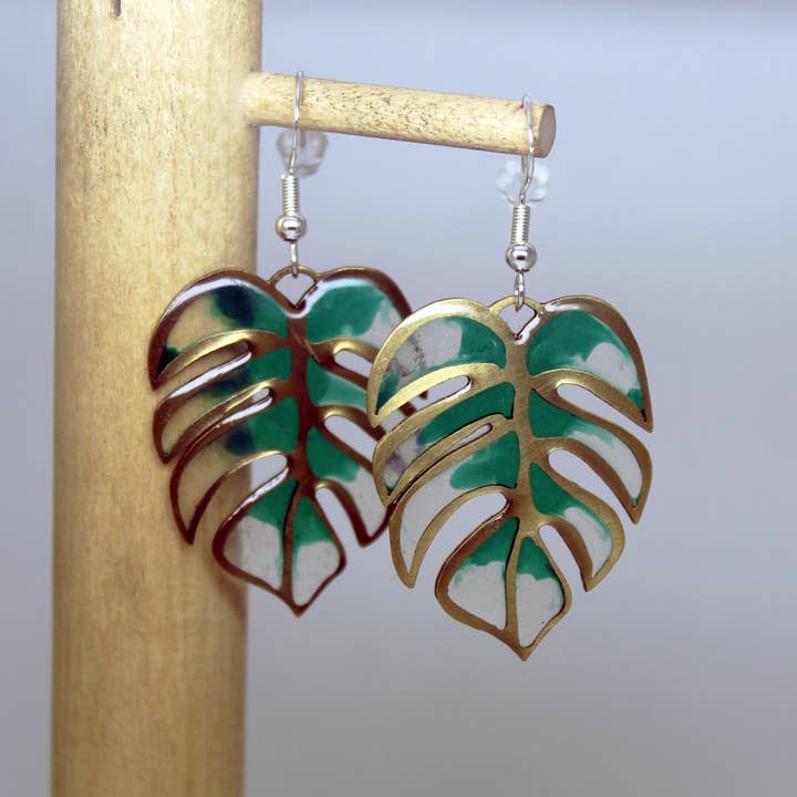 Plataica - Wholesale Dangle Earrings - Brass and 925 silver monstera leaf earrings with clear UV resin7