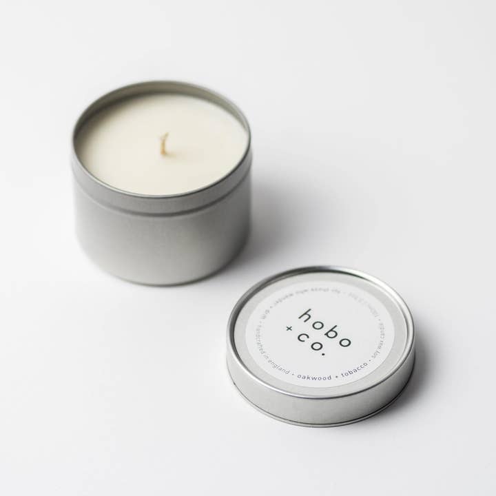 hobo + co. candles - Vente Bougies de voyage - Bougie de voyage en pot métal santal et tabac1