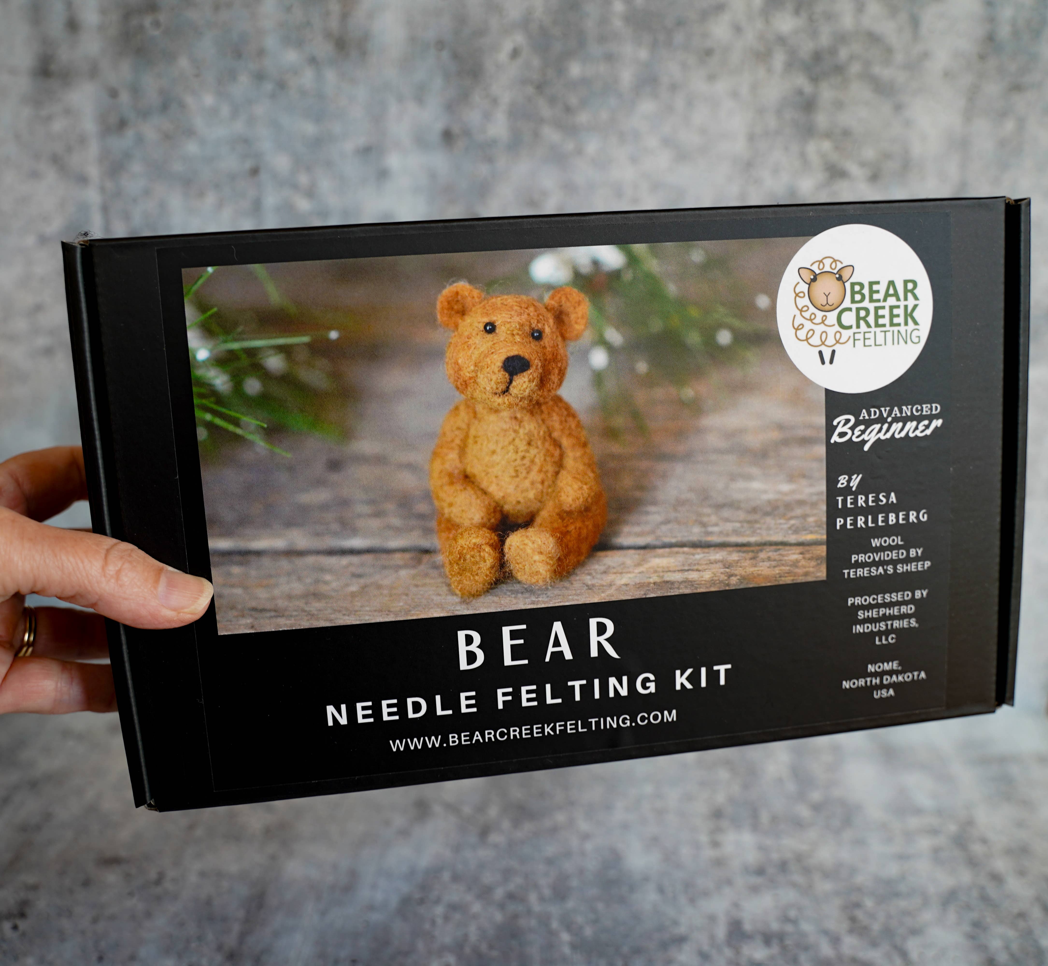 Bear Creek Felting - Wholesale DIY Craft Kit - Bear Needle Felting Kit1