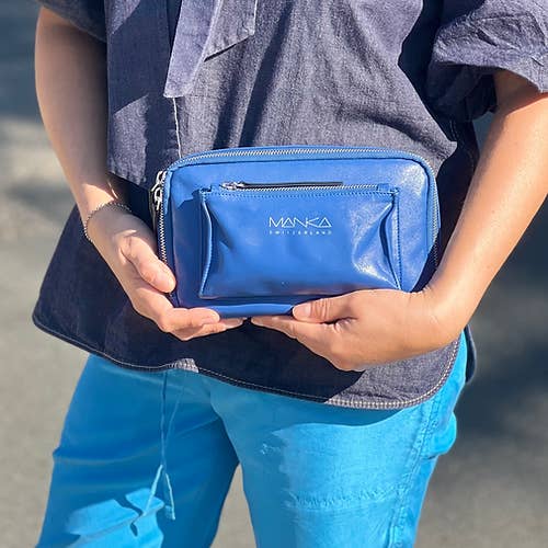 Mini Merveilles BLAUWE SPIJKERBROEK voor wholesale door Manka SWITZERLAND