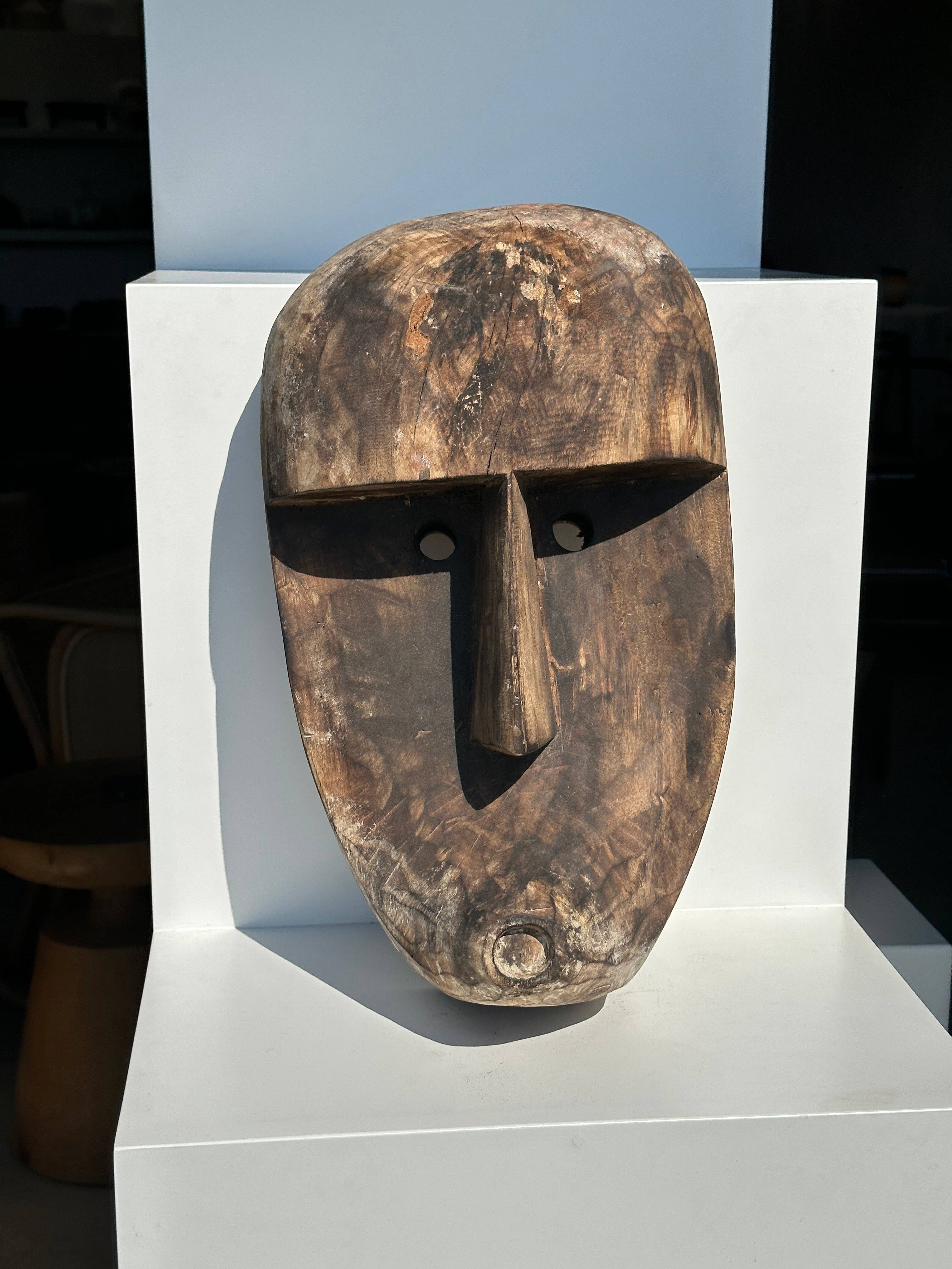 Office Objets – wholesale Skulptur – Stor Timor-mask i patinerat trä, höjd ca 50 cm (3 stycken)54