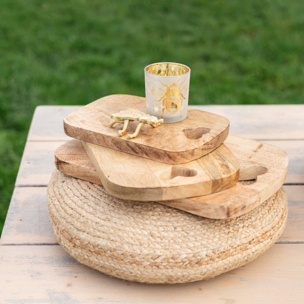 Mars & More - Brand of B Living - Wholesale Cutting Board - cutting board heart mango wood 30cm3