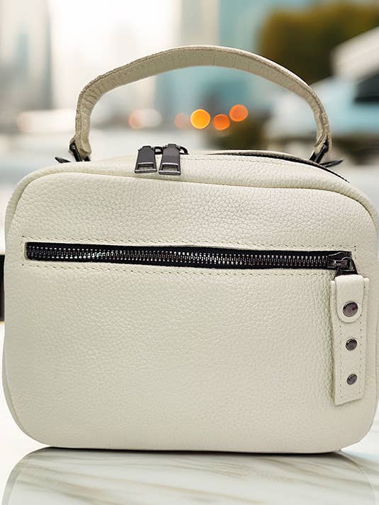 Vienna Vinca Crossbody Purse for wholesale by Kondra Industries, LLC