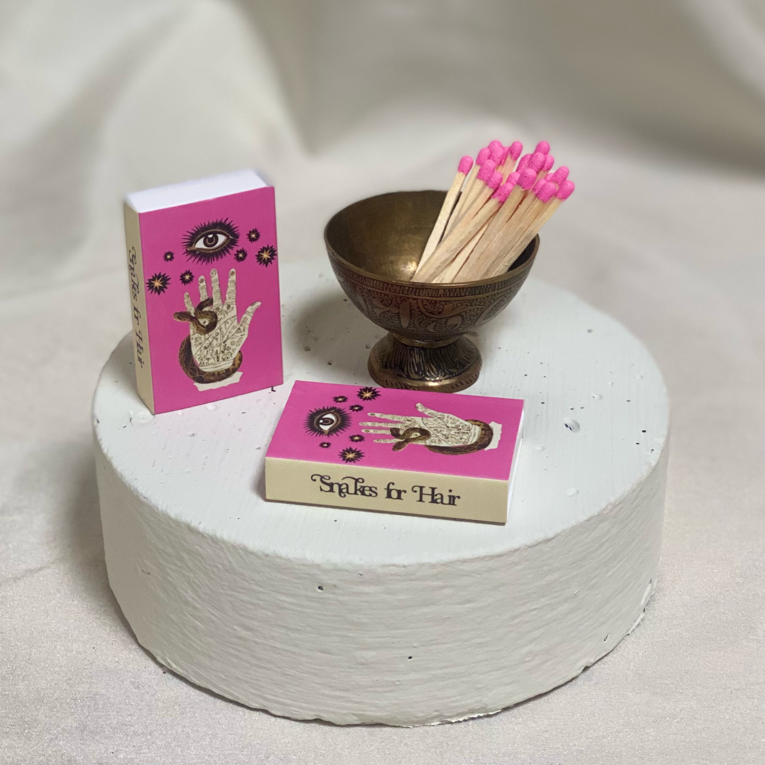 Snakes for Hair - Wholesale Matches - "Palm of India" Matchbox 1