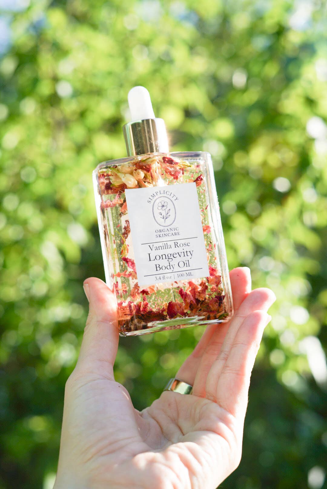 Simplicity Organic Skincare - Wholesale Bath/Body Oil - Vanilla Rose Longevity Body Oil1