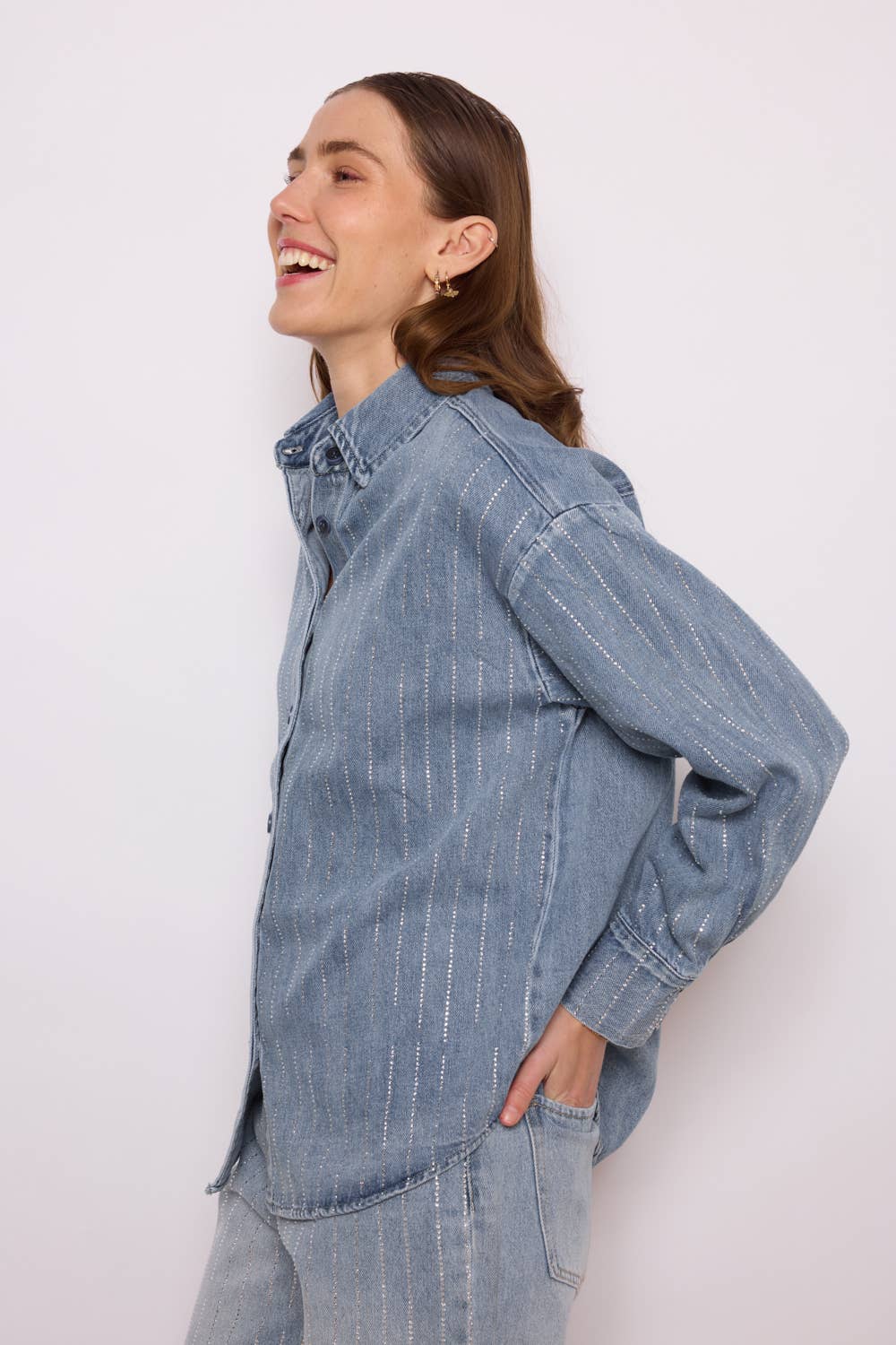 MYSTERY JANE - Venta al por mayor Cazadora vaquera - Mujer - Chaqueta de mezclilla clara con cristales Mj20055