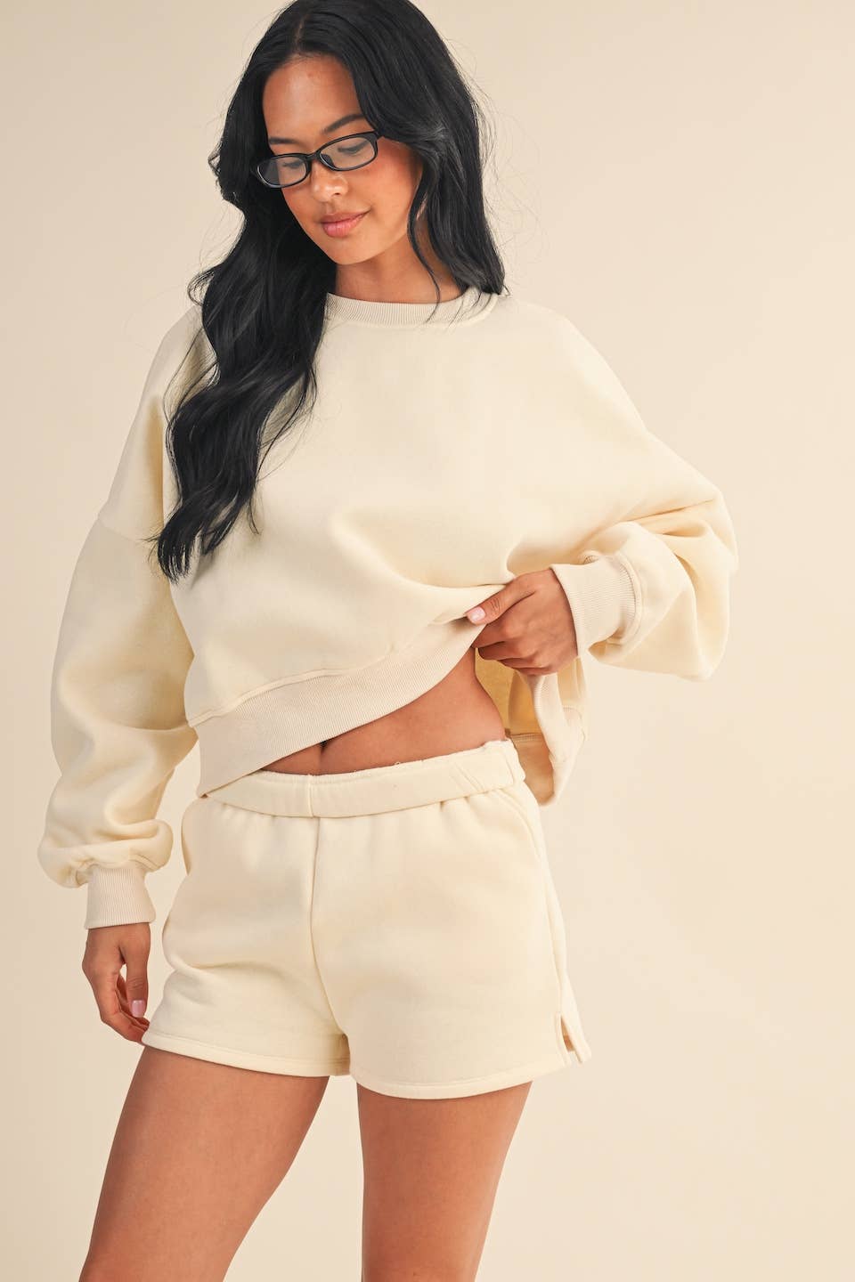 KIMBERLY C - Wholesale Sweatshirt - Women's - Cozy Fleece Oversized Crewneck Sweatshirt24