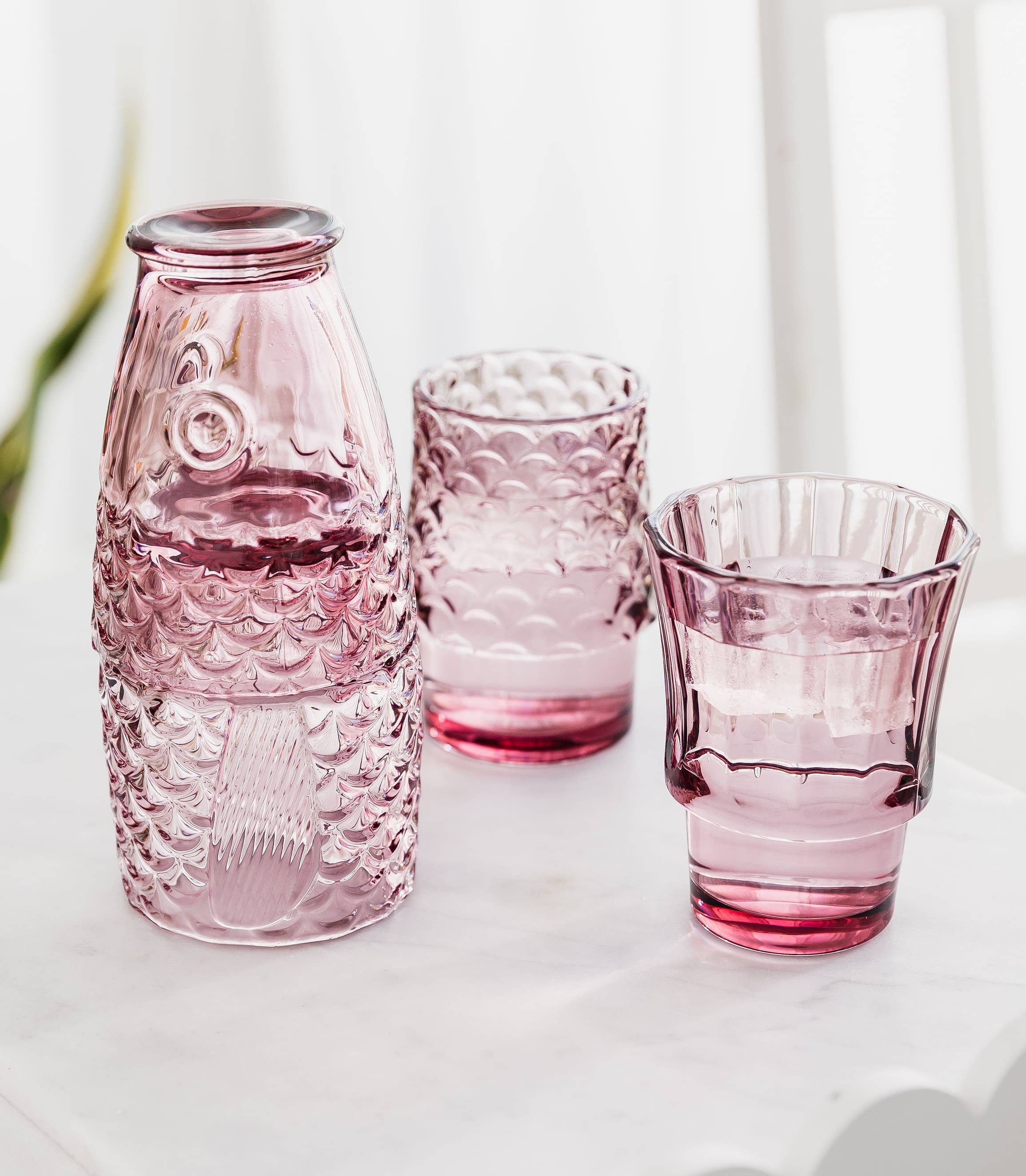 UBERSTAR – wholesale Drinking glass/cup – Fish Stacking Drinking Glass - Set of 4 Pink1