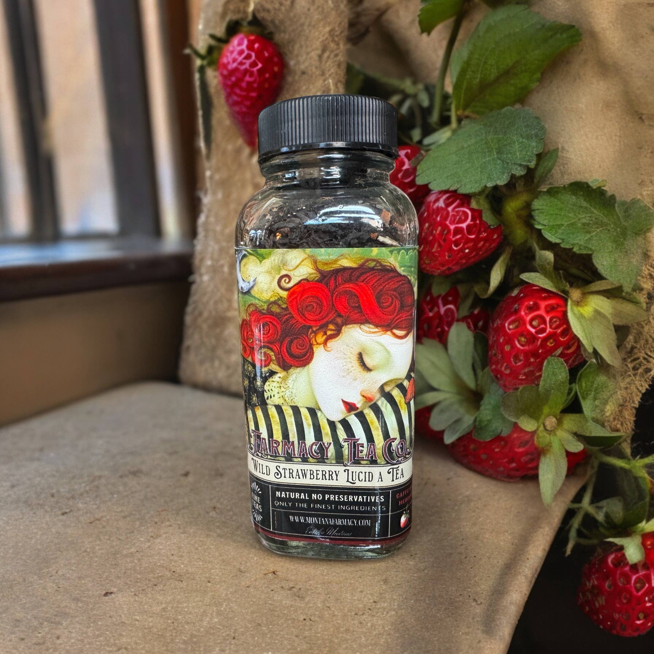 Montana Farmacy - Vendita all'ingrosso Tè sfusi - Wild Strawberry Lucid, un tè da sogno pieno di sapore6