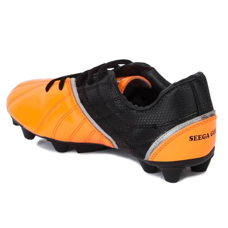 SKYPACK WORLD – wholesale Athletic trainers – Men′s – Skypack Football Boot CR 083