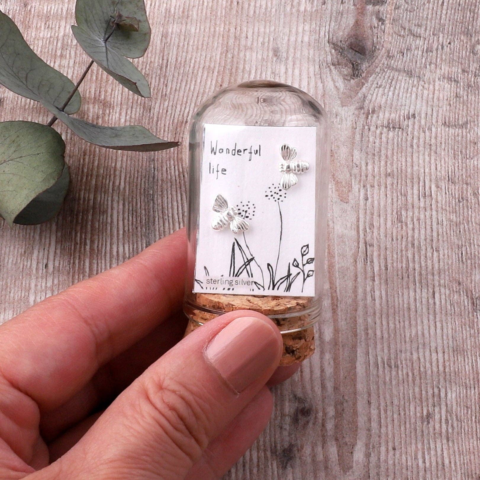 Attic creations - Wholesale Stud/Post Earrings - TT51071 'Wonderful life' bee earrings S/G4