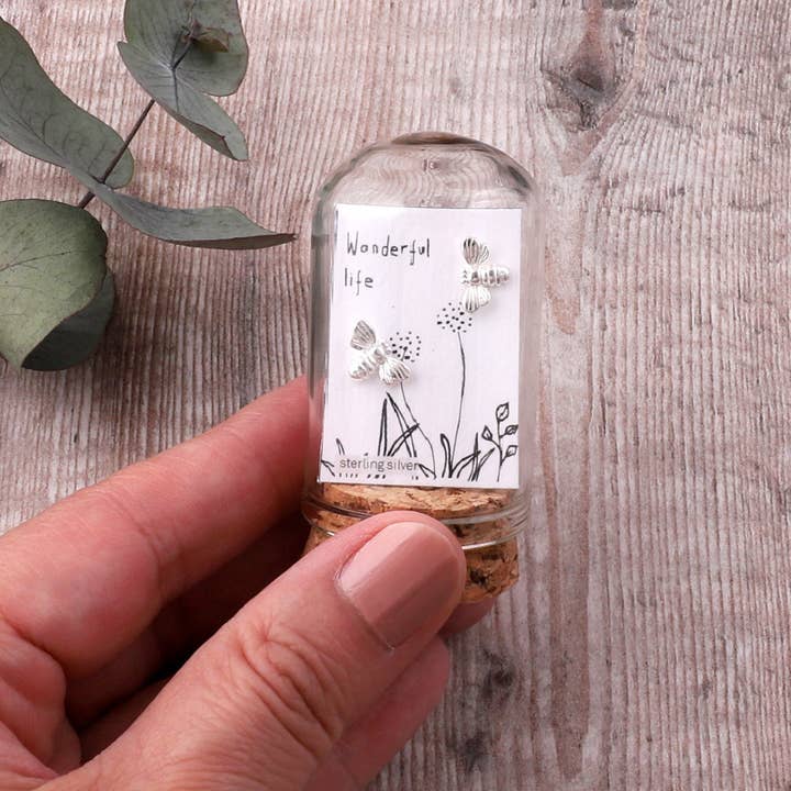 Attic creations - Wholesale Stud/Post Earrings - TT51071 'Wonderful life' bee earrings S/G4