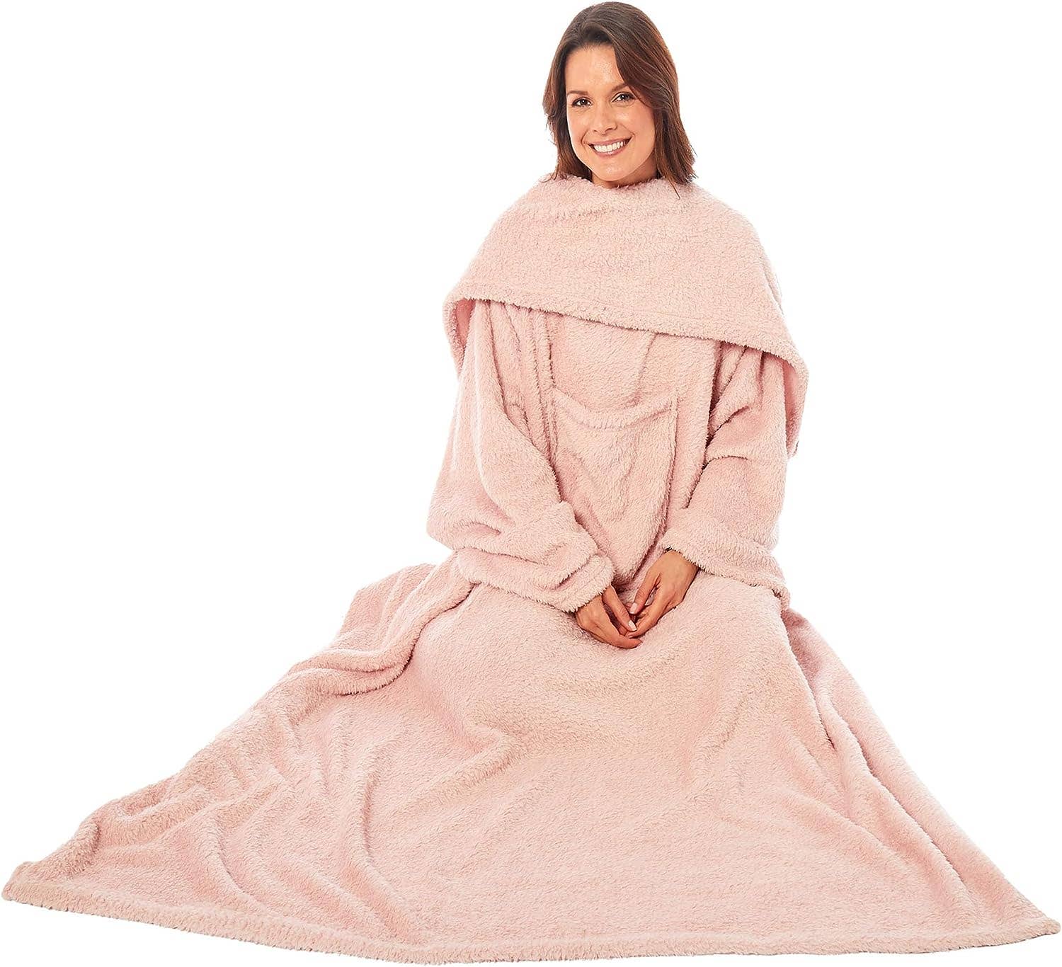 LOOMWORKS LTD – wholesale Throw blanket – Wearable TV Blankets, Ultra Soft Cosy Fleece Throws With Sleeves And Pocket6