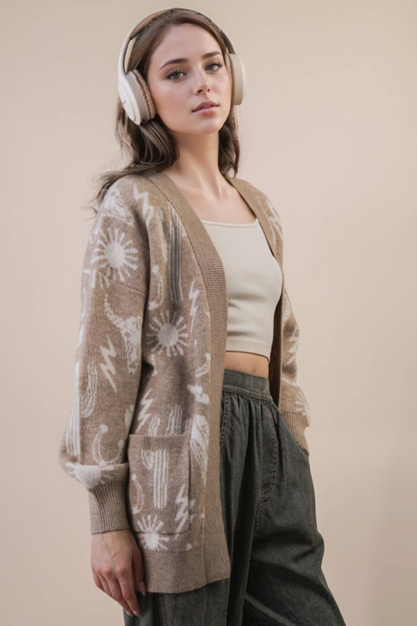 VERY J - Wholesale Cardigan - Dames - 12W3393N-Oversized Western Graphic Gebreide Trui Vest18