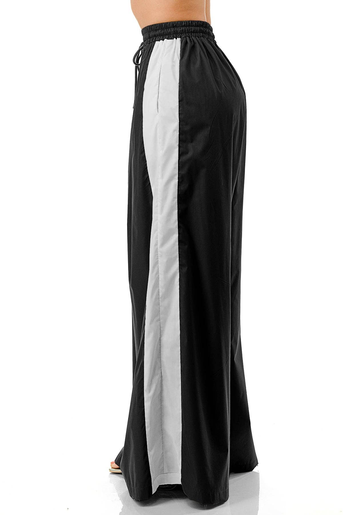 Black Pearl Clothing - Wholesale Pants - Women's - BOLD SIDELINE PANTS2