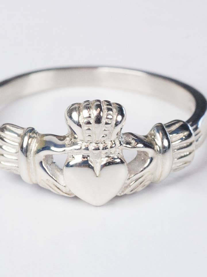 Sterling Silver Claddagh Ring for wholesale by Tony’s Jewelry