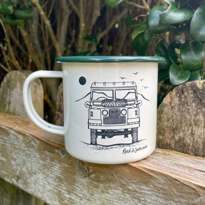 Rock & Saltwater – wholesale Coffee mug – Land Rover front view with mountain enamel mug2