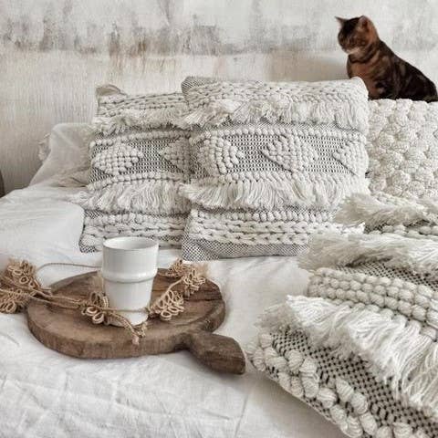 Loft & Daughter – wholesale Throw pillow cover – Recycled Tassel Diamond Cushion Cover2