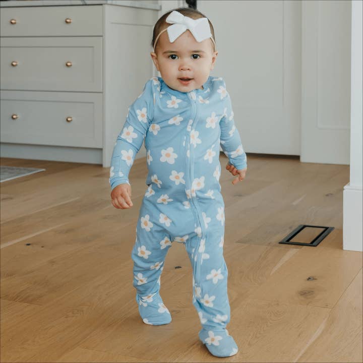 Copper Pearl - Wholesale Sleepsuit - Baby - Zip-Up Footie Pajama - Della3