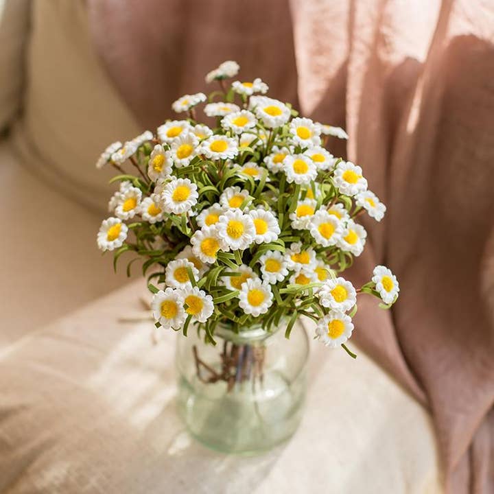 Rustic Reach - Wholesale Artificial Flowers - Artificial Flower Eco PE Small Daisy Stem Set in White 15" T4