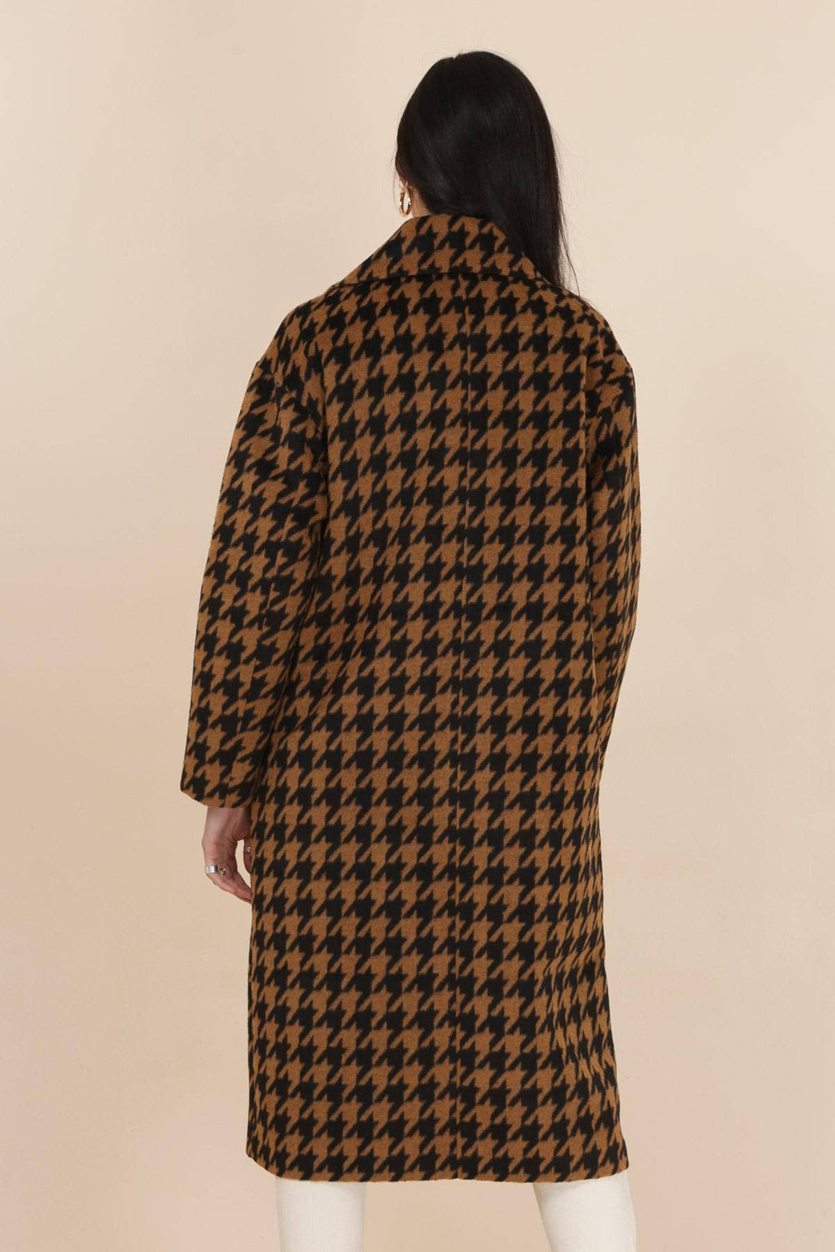 Attentif Paris – Engroshandel Frakke - Dame – Oversized frakke med hundetandsmønster og knapper3