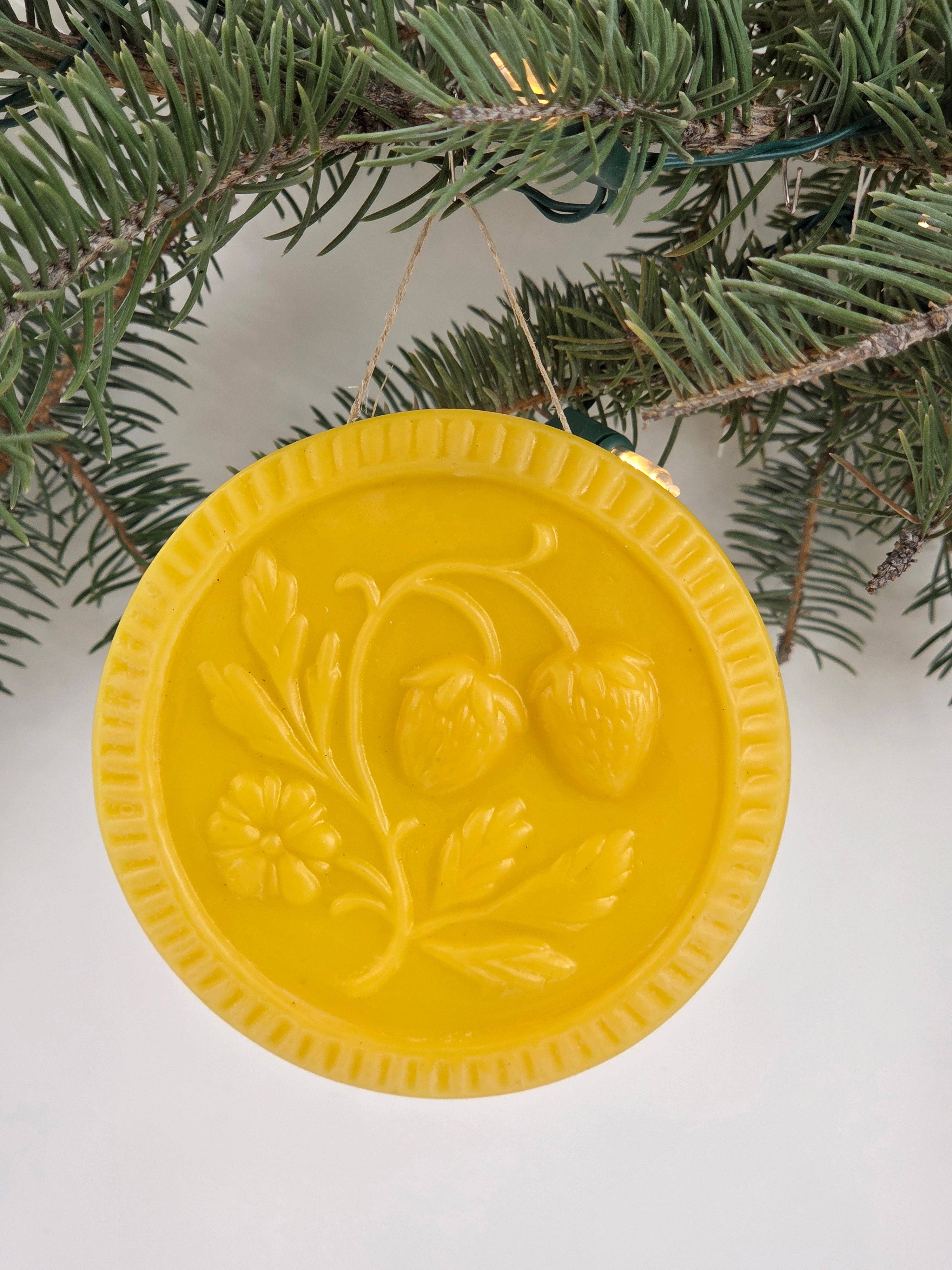 Farm and Hive - Wholesale Ornament - Wild Strawberries | Beeswax Ornament2